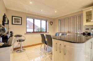 Kitchen- click for photo gallery